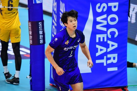 5일 KB손해보험전에서 20점을 올렸으나 패배를 막지 못한 한국전력 서재덕. [사진 한국배구연맹]