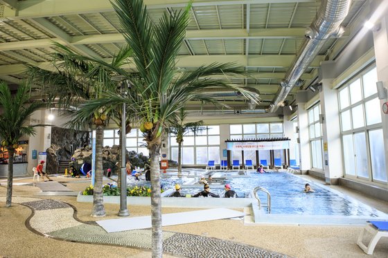 물놀이 시설을 갖춘 덕구온천리조트. [사진 한국관광공사]