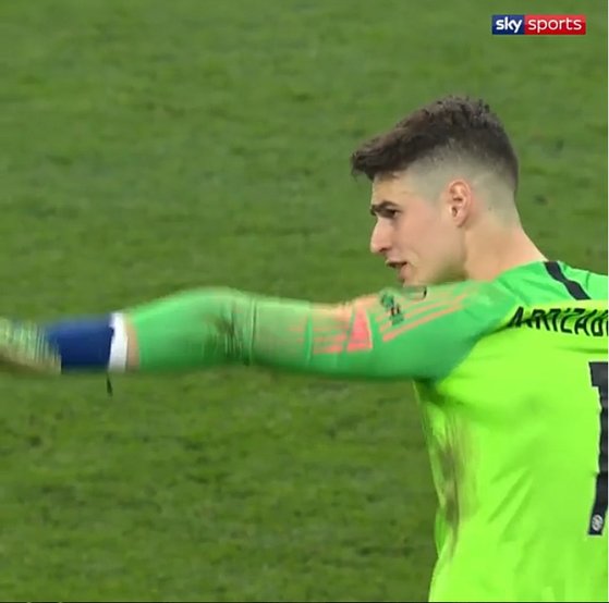 잉글랜드 첼시 골키퍼 케파 아리사발라가가 감독교체를 거부해 논란을 일으켰다. [스카이스포츠 캡처]