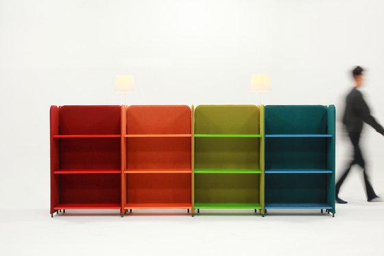 집과 일터의 경계가 무너지면서 홈 오피스 가구 시장이 커지고 있다. 사진은 지피 시리즈의 지피 엔드레스 시스템. 파티션 패널을 지퍼로 연결해 무한한 확장이 가능하다. [사진 지피 시리즈]