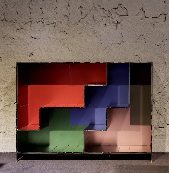 몬스트럭쳐의 모듈 시스템. 알루미늄 소재의 패널을 활용해 자유자재로 원하는 모양을 만들 수 있다. [사진 몬스트럭쳐]