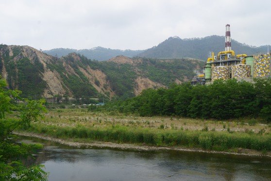 경북 봉화에 위치한 석포제련소 전경. [중앙포토]