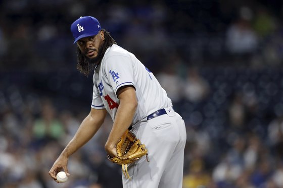 올 시즌 부진에 빠진 LA 다저스 마무리 켄리 잰슨. [AP=연합뉴스]