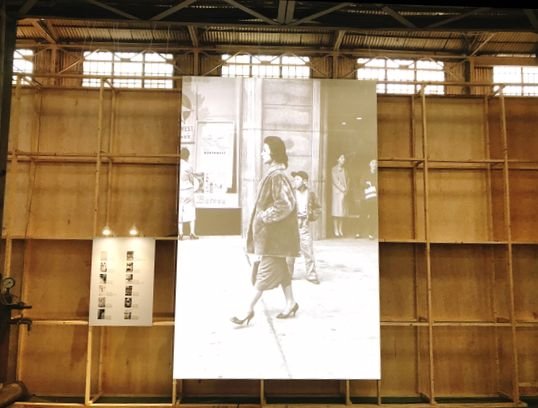 행사장 여러 곳에 설치된 스크린에는 60~70년대 한국 거리의 모습을 찍은 사진을 볼 수 있었다. 윤경희 기자