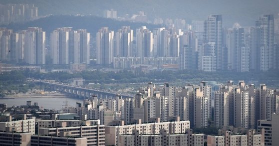 서울 시내 아파트 단지의 모습. [연합뉴스]