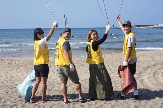 왼쪽부터 한주형 대표, 장혁철·박순선·김정진씨. 장진영 기자