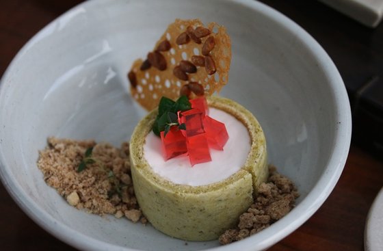 파크 하얏트 서울 '더 테이스트-발효 디너세트' : 된장 버터 크럼블