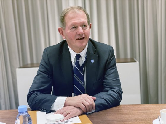 마르쿠스 발렌베리 회장은 중앙일보와 가진 단독 인터뷰에서 "장기적 안목을 갖고 투자해 기업 가치를 높이는 게 발렌베리 가문의 미션(임무)"이라고 말했다. 이동현 기자