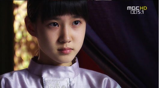 2007년 ‘태왕사신기’ 출연 당시 모습. 문소리 아역으로 기하 역을 맡았다. [사진 MBC]
