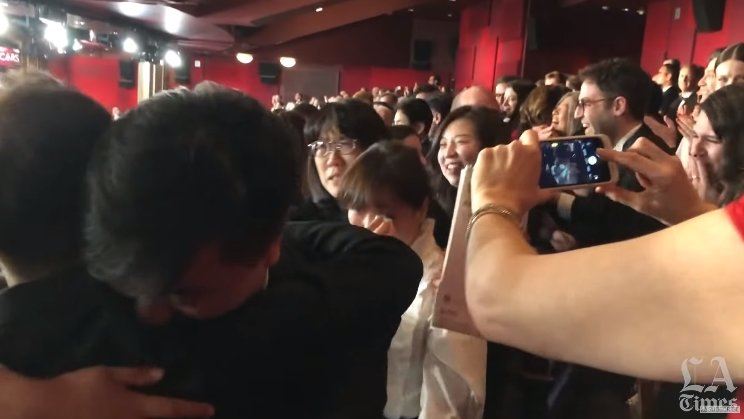 [사진 LA타임스 유튜브]