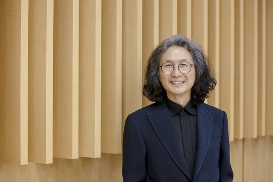 지난해 국립국악관현악단에 취임한 김성진 예술감독. [사진 국립극장]