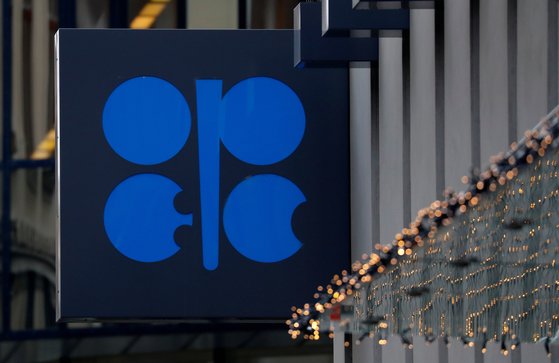 오스트리아 빈에 나붙은 석유수출국기구(OPEC) 간판. 연합뉴스