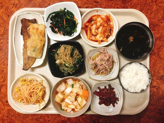 '연희동 할머니네' 생선구이 백반집