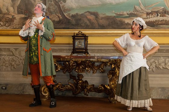 하녀라고 하기엔 너무 당당한 그녀. [사진 Flickr]