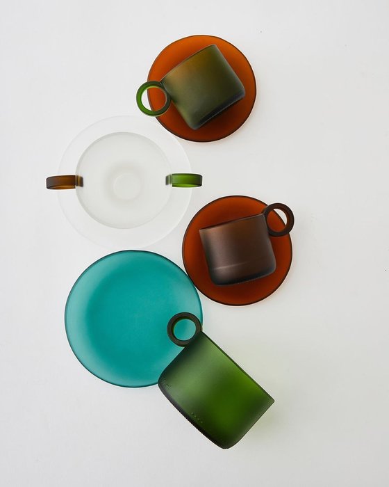 박선민 작가의 유리병 업사이클링 작품, '리 앤티크 시리즈.' 사진 516 스튜디오