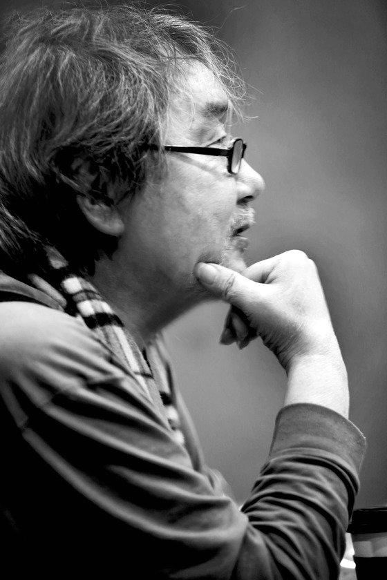 2017년 방광암으로 세상을 떠난 조동진. 80년대부터 ‘조동진 사단’을 이끌었다. [사진 푸른곰팡이]