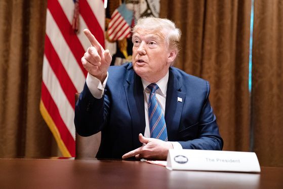 도널드 트럼프 미국 대통령에 대해 비판적인 회고록을 쓴 것은 존 볼턴 전 보좌관 뿐이 아니다. [AP=연합뉴스]