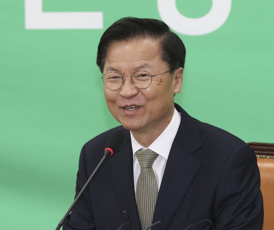 천정배 전 의원이 국회에서 발언하고 있다. [중앙포토]