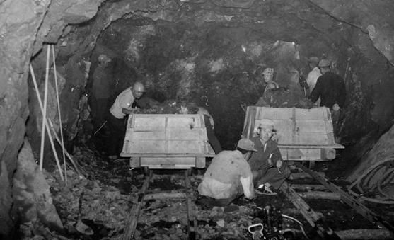 불리한 지질과 잦은 사고로 어려움을 겪었던 당재터널 공사현장. [사진 한국도로공사]