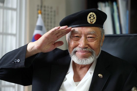 최재형 감사원장의 부친인 최영섭 해군 예비역 대령. 6.25 전쟁 당시 최 대령은 백두산함 갑판사관 겸 항해사·포술사였다. 백두산함은 당시 대한민국 해군이 보유한 유일한 전투함이었다. [중앙포토]