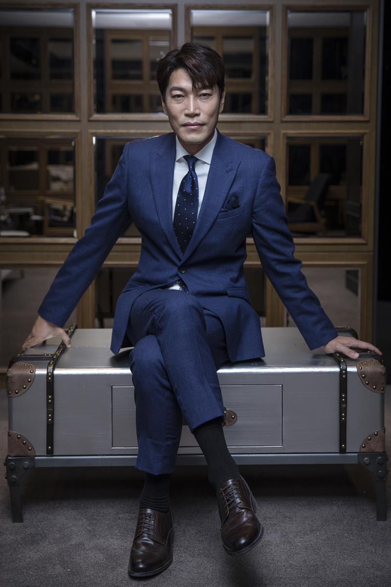 최귀화가 '기방도령'에서 호흡을 맞춘 이준호를 칭찬했다. 제공|판씨네마