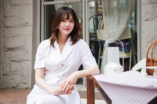 구혜선이 안재현과 `결혼 전제 연애`를 하게 된 사연을 들려줬다. 제공|HB엔터테인먼트