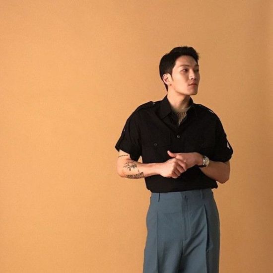 가수 김필/사진=김필 SNS 캡처