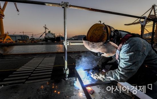 아시아경제DB=강진형 기자aymsdream@