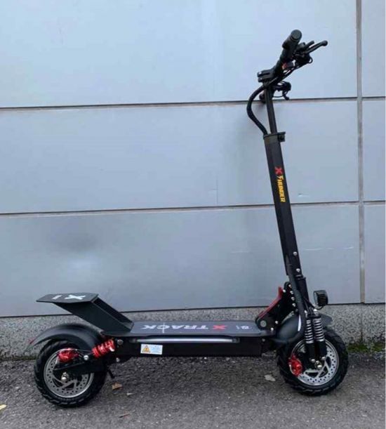 인증 받은 것과 다른 배터리를 사용해 리콜된 어린이용 전동퀵보드. [사진=국가기술표준원]