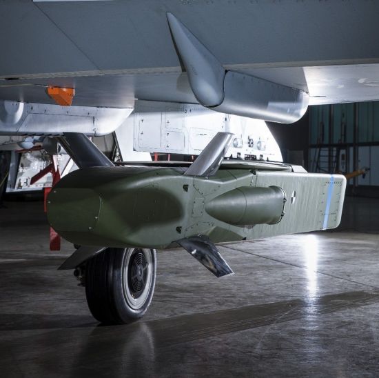 정밀 유도폭탄인 타우러스