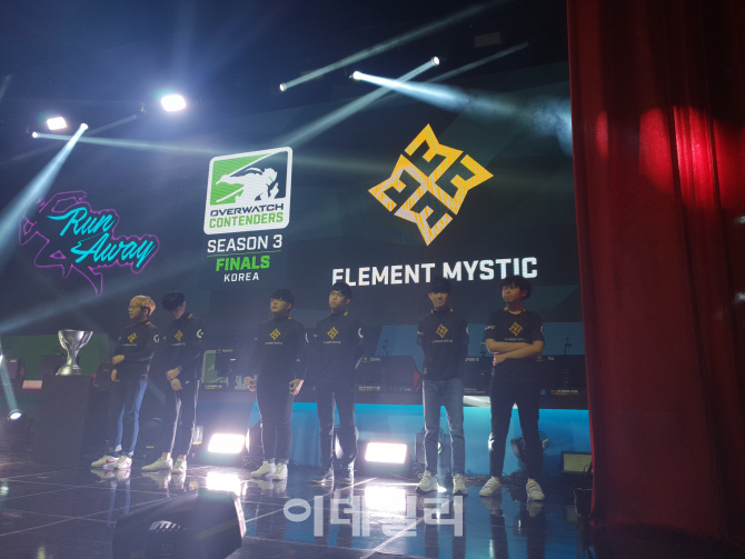 엘리먼트 미스틱 선수단. 사진=노재웅 기자