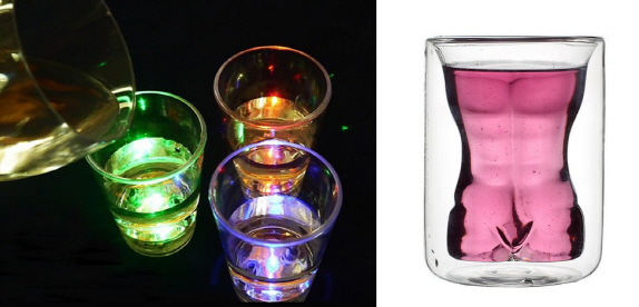 ‘너 원샷 LED 라이트 플래시컵’(왼쪽)과 ‘식스팩 바디 이중잔’.(사진=옥션)