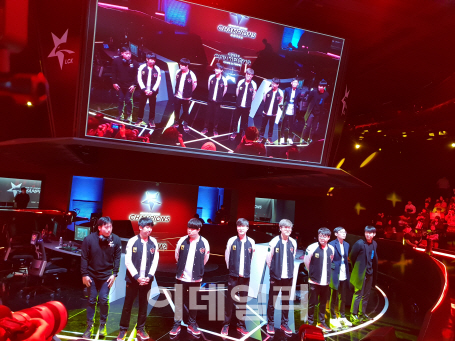 SK텔레콤 T1 선수단. 사진=노재웅 기자