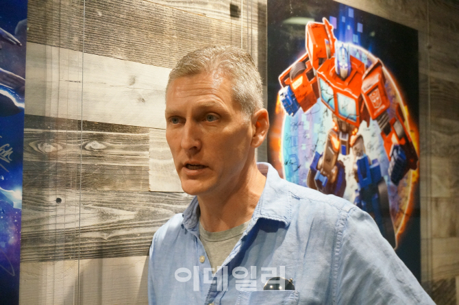 팀 필즈 카밤스튜디오 창업자 겸 최고경영자(CEO). 사진 김혜미 기자