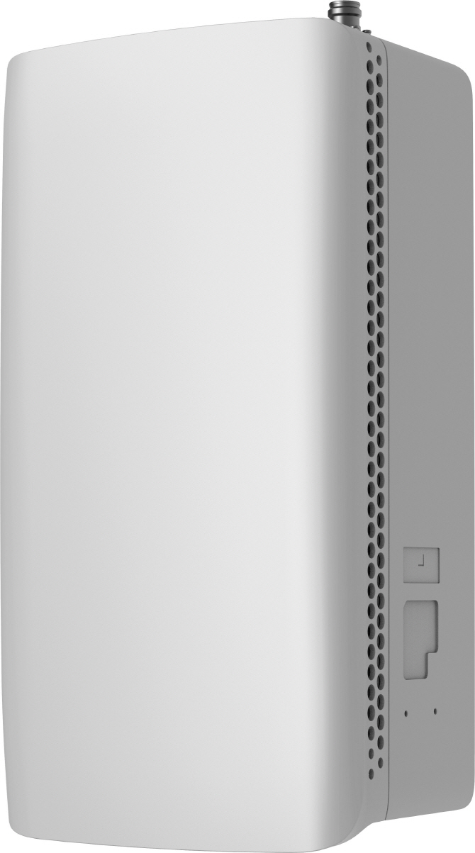 삼성전자가 23일 공개한 ‘28GHz 대역 지원 5G 통합형 기지국(Access Unit)’ 장비. 삼성전자 제공