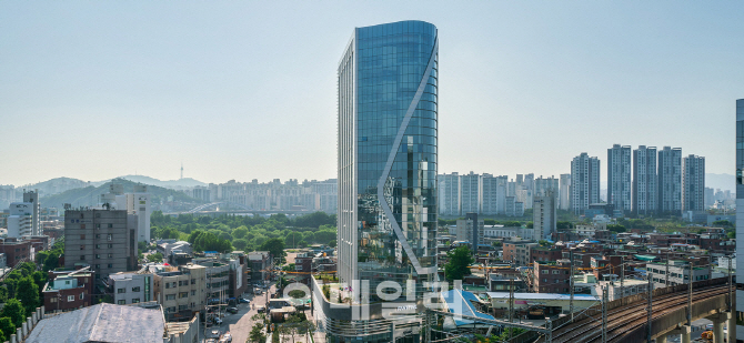 패스트파이브 서울숲점(사진=패스트파이브)