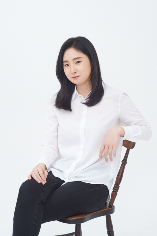 박해울 작가(사진=동아시아 출판사).