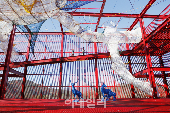 붉은 파빌리온Ⅱ 모습