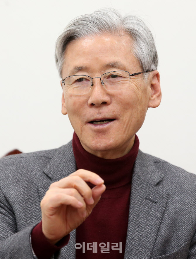 [이데일리 방인권 기자] 여상규 국회 법제사법위원장 인터뷰