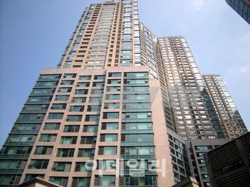 서울 송파구 잠실동 갤러리아팰리스 전경. (사진=네이버부동산)