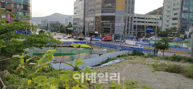 6월 초 남양주 진접지구 내 진접선 가칭 진접광릉숲역 건설현장(사진=김용운 기자)