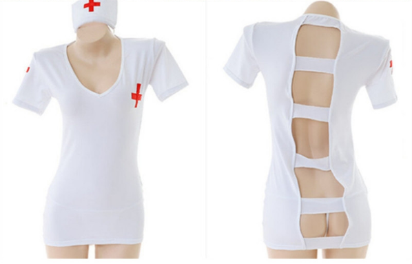 포털사이트에서 '간호사복'을 쳤을 때 선정적으로 변형된 유니폼을 쉽게 찾을 수 있다.