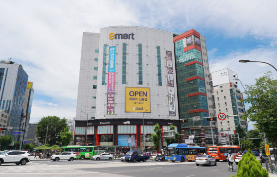 이마트 신촌점 전경(사진=이마트)