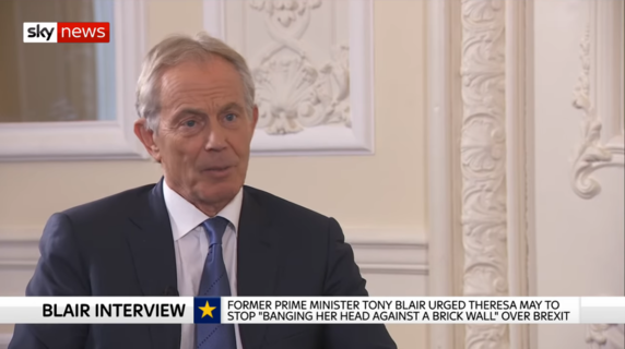 토니 블레어 전 영국 총리가 2018년 12월 15일 영국 스카이뉴스와의 인터뷰에서 2차 브렉시트 국민투표의 필요성을 주장하고 있다. /스카이뉴스