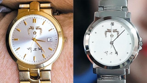 이만희 신천지 총회장이 지난 2일 기자회견장에 차고 나온 금장시계(왼쪽), 오른쪽은 박근혜 정부가 제작한 은장시계다. 박 전 대통령 측 유영하 변호사는 이 총회장이 찬 시계는 "가짜"라고 했다. 박근혜 정부 청와대에서 제작한 기념 손목시계는 은장시계 1종이고, 날짜창도 없다는 것이다./조선일보DB