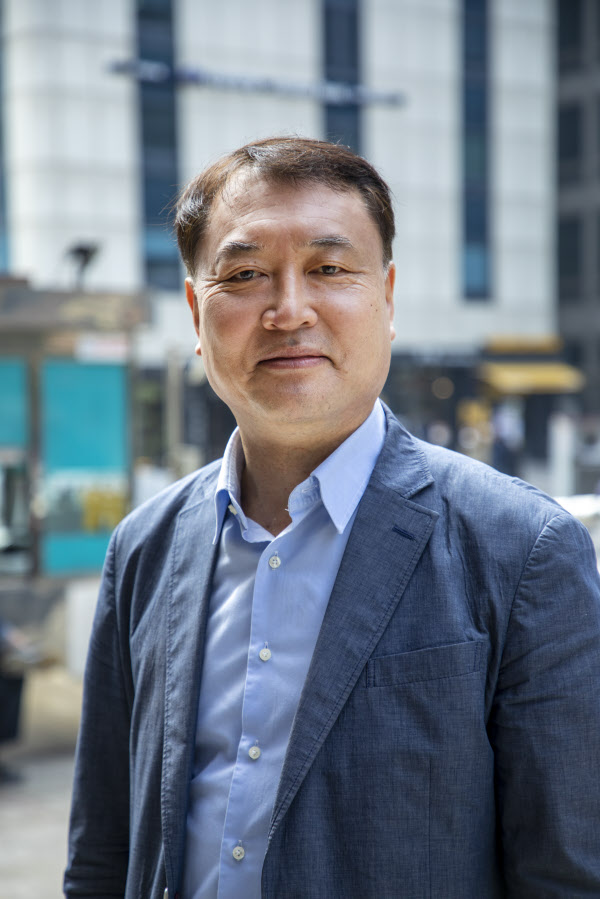 황희석 열린민주당 비례대표 후보는 26일 본지 인터뷰에서 국회 입성시 최우선 과제로 '검찰 개혁'을 꼽았다./조인원 기자