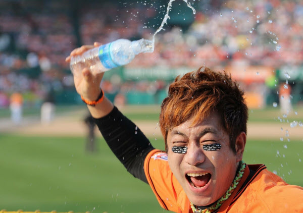 한화의 홍창화 응원단장 / 치어킹코리아 홈페이지