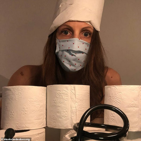 "보호장비를 안 주니 두루마리 휴지라도 머리에 둘러야 할 판"/blankebedenken