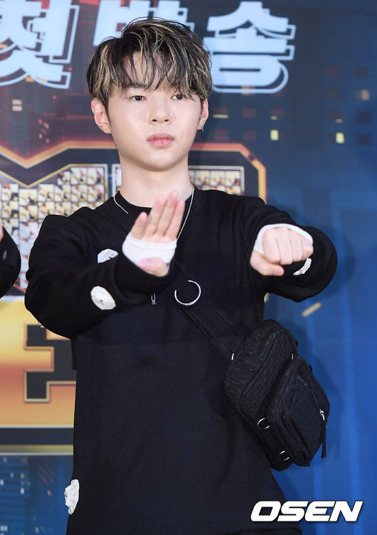 [OSEN=곽영래 기자] 26일 오전 서울 마포구 상암동 CJ ENM센터에서 Mnet '쇼미더머니8' 제작발표회가 진행됐다.  보이콜드가 포토타임을 갖고 있다. /youngrae@osen.co.kr