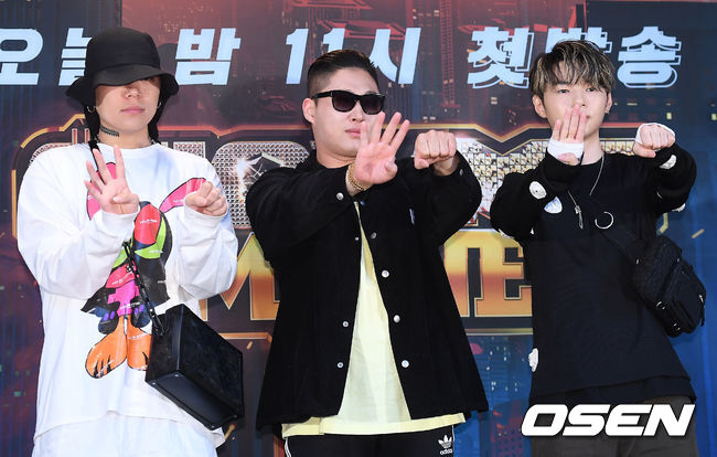 [OSEN=곽영래 기자] 26일 오전 서울 마포구 상암동 CJ ENM센터에서 Mnet '쇼미더머니8' 제작발표회가 진행됐다.  키드밀리, 스윙스, 보이콜드가 포토타임을 갖고 있다. /youngrae@osen.co.kr